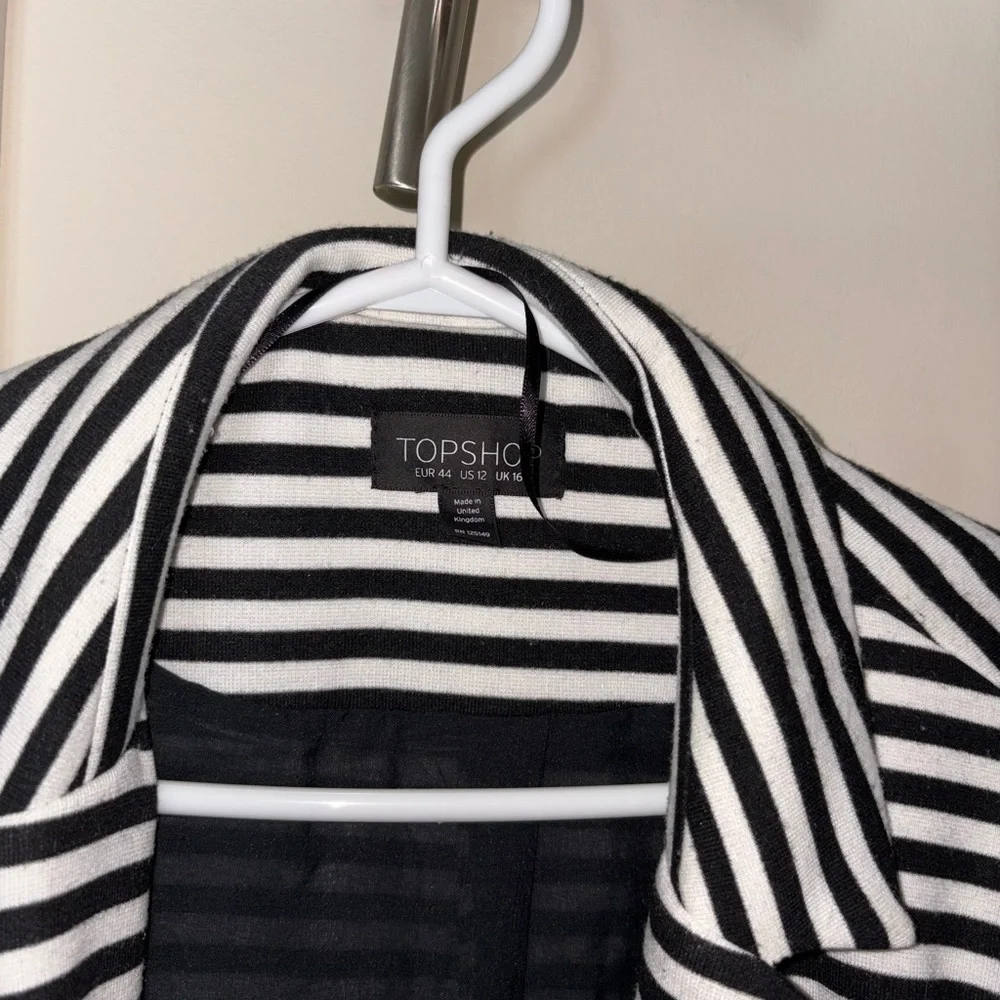 Topshop Black and White Striped Women's Blazer—KNIT - Picture 2 of 2